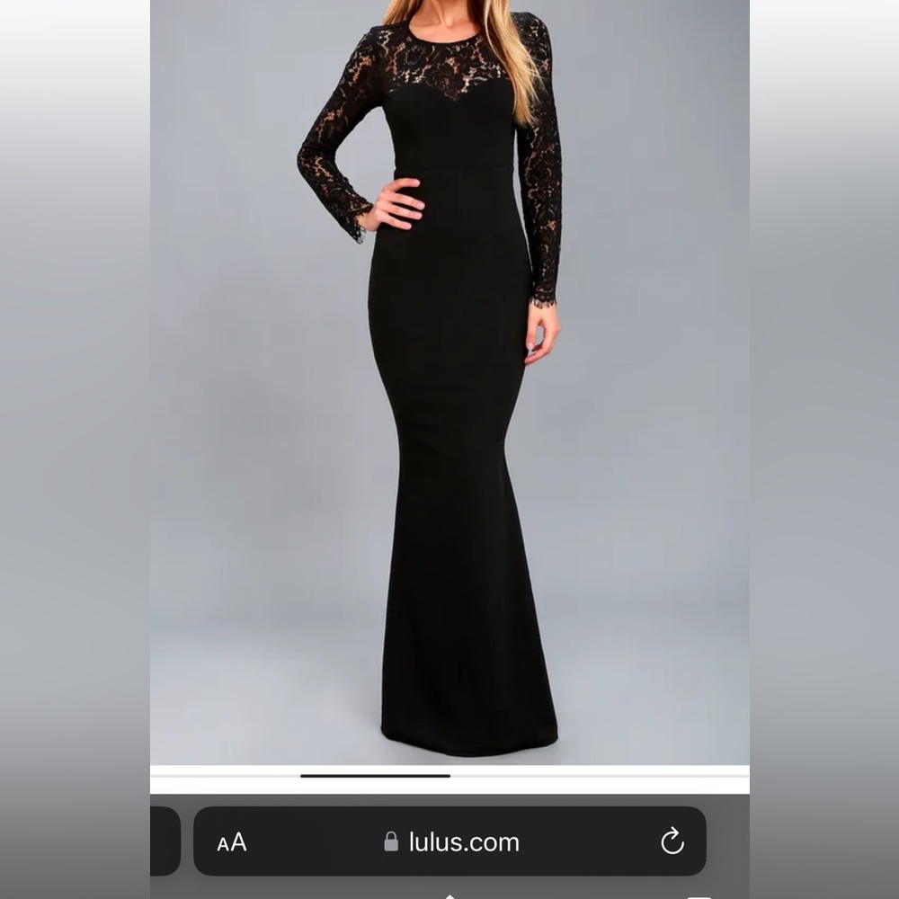 NWT Lulus black lace maxi